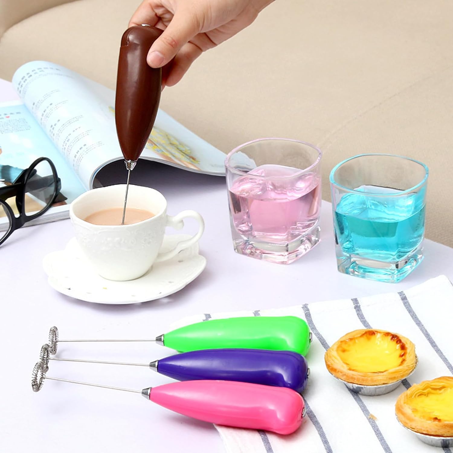 Electric Coffee Beater & Milk Frother - Handheld Battery Operated Coffee Whisk Mixer for Shake, Foam, Latte, Hot/Cold Drifts (Portable & Easy to Use) - Image 5