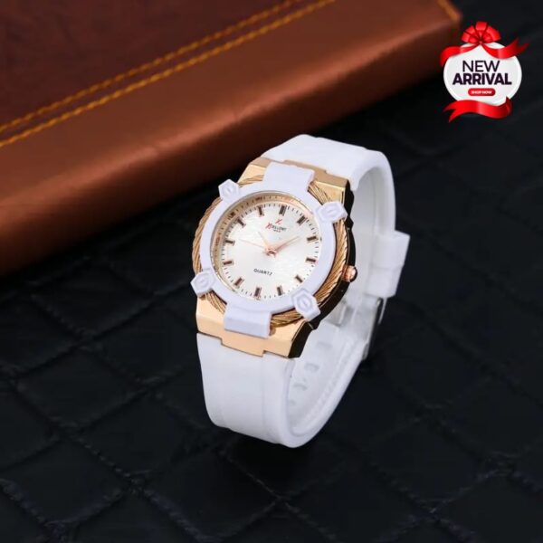 Master Lock New Model Men's Watch - Silicone Strap, Working Date Function, Luxury Sports Design - Water Resistant Digital Analog Watch - Image 2